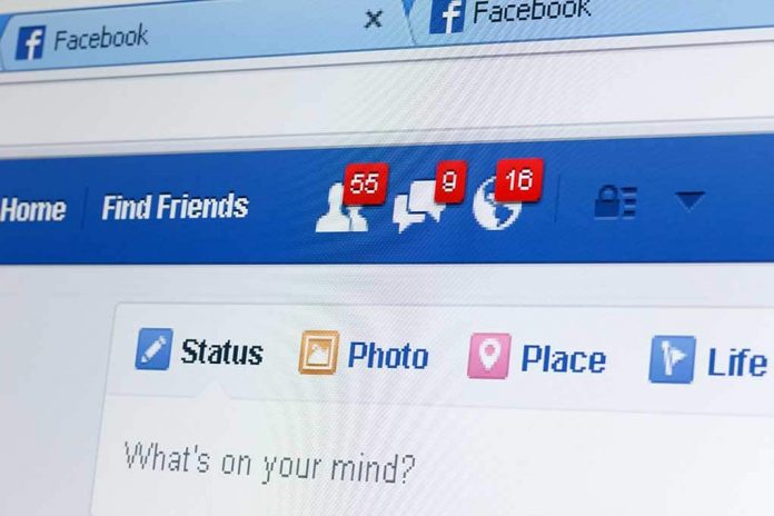 Facebook Messages Blow 2013 Case Wide Open