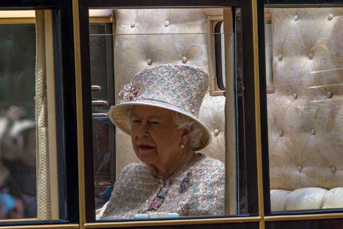 Queen Elizabeth Has COVID