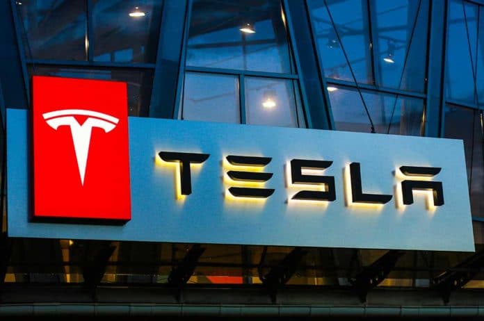 Tesla Will Continue Salaries for Ukrainians Called to Fight