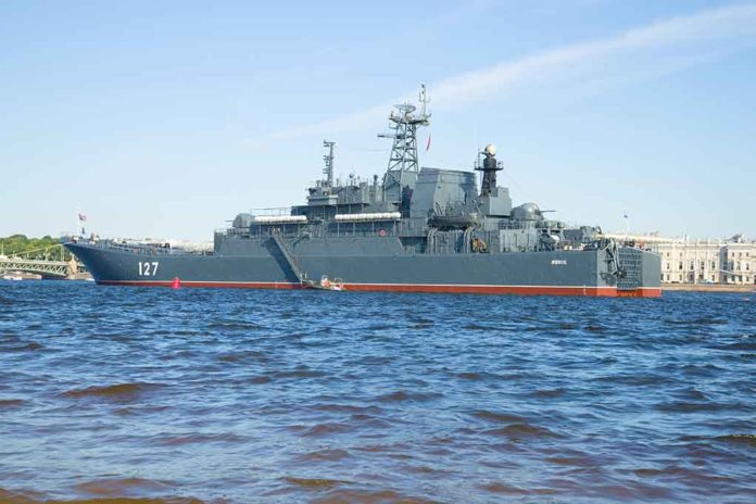 Japan Spots Russian Ships in Tsuruga Strait
