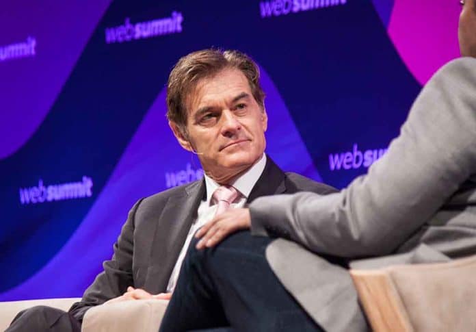 Report: Dr. Oz in Private Talks to Return to Television